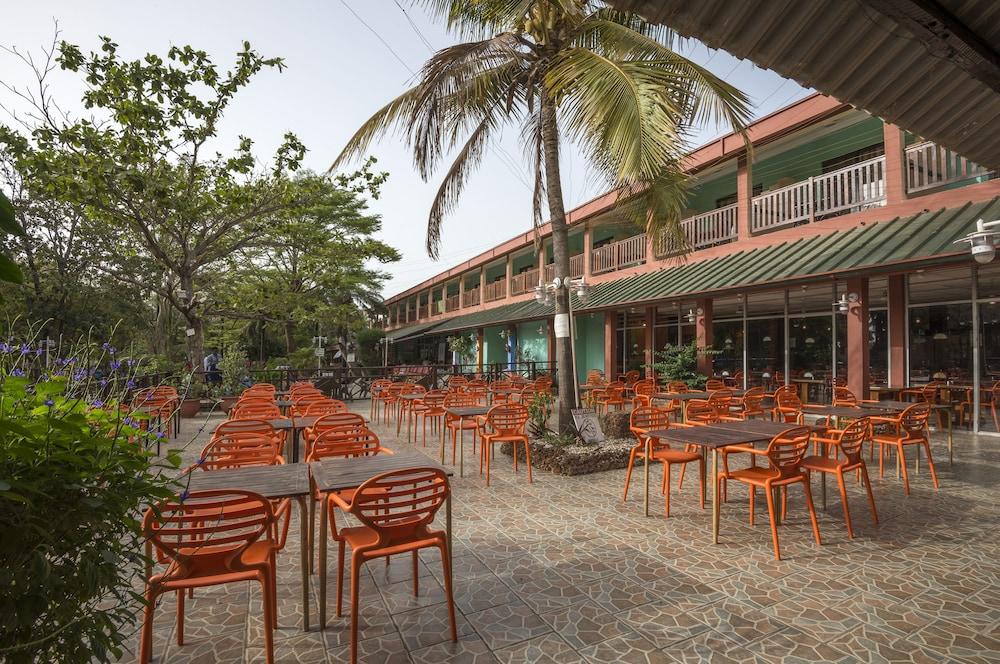 Senegambia Beach Hotel Kololi Extérieur photo